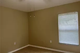 515 Sable Pointe Ave, Seffner, FL 33584 - Photo 18