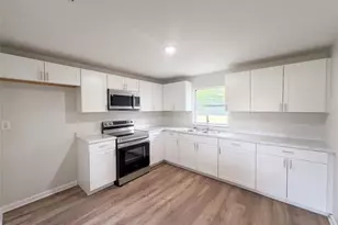 1609 Old Daytona Rd, Deland, FL 32724 - Photo 2