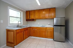 8510 Dot Ln, Orlando, FL 32809 - Photo 14
