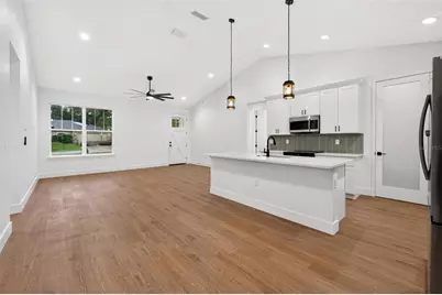 381 Carriage Lane, Lady Lake, FL 32159 - Photo 10