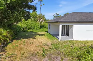 136 Lomas Rd, Rotonda West, FL 33947 - Photo 16