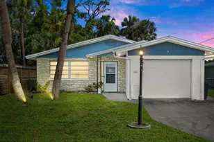 211 Fox Pl, Port Orange, FL 32127 - Photo 2