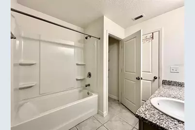 1028 Mattie Pointe Way, Auburndale, FL 33823 - Photo 32