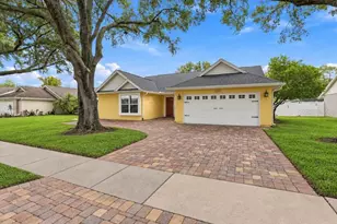1680 Lady Slipper Cir, Orlando, FL 32825 - Photo 2