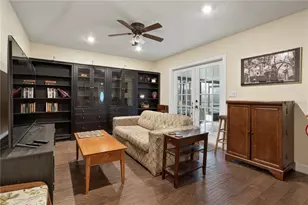 1818 Crownwood Dr, Orlando, FL 32810 - Photo 18