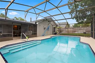 1818 Crownwood Dr, Orlando, FL 32810 - Photo 38