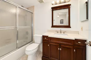 530 E Central Blvd, Orlando, FL 32801 - Photo 16