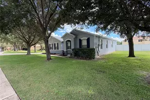 2757 Breezy Meadow Rd, Apopka, FL 32712 - Photo 2