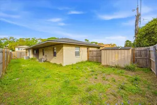 2218 Brandy Pl, Lakeland, FL 33801 - Photo 24
