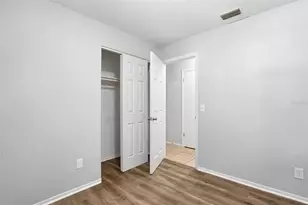 4317 Porpoise Dr, Tampa, FL 33617 - Photo 20