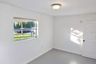 43 S Barbour St, Beverly Hills, FL 34465 - Photo 10