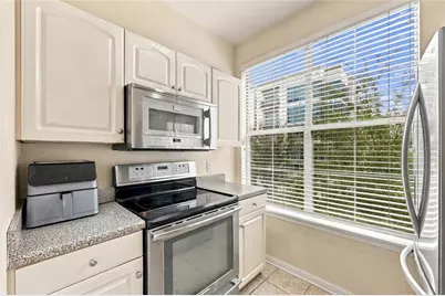 860 N Orange Avenue #355, Orlando, FL 32801 - Photo 14