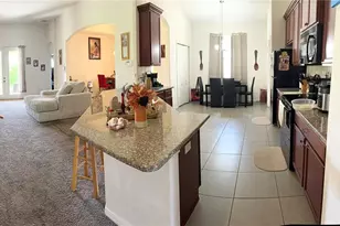2461 Torrens Dr, Lakeland, FL 33805 - Photo 4