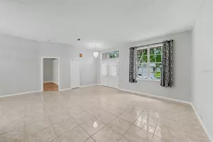 907 Brittany Park Blvd, Tarpon Springs, FL 34689 - Photo 4