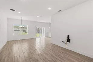 945 Gillingham Ct, Kissimmee, FL 34758 - Photo 8