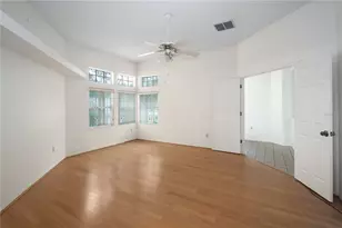 3924 Lake Mirage Blvd, Orlando, FL 32817 - Photo 6