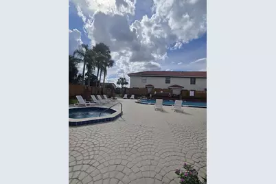1611 Shady Ridge Court #260, Orlando, FL 32807 - Photo 2