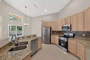 507 Canary Island Ct, Orlando, FL 32828 - Photo 12