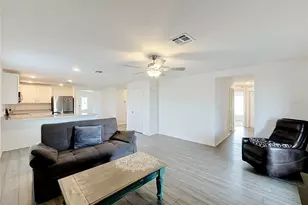 12951 Del Lago Dr, Astatula, FL 34705 - Photo 8