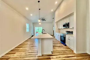 2416 Taylor Rd S, Auburndale, FL 33823 - Photo 4