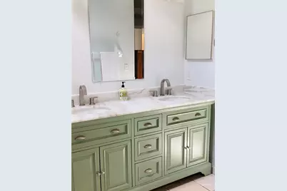 7160 Edgewater Shores Court, Orlando, FL 32810 - Photo 2