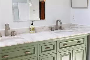 7160 Edgewater Shores Ct, Orlando, FL 32810 - Photo 2