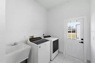 4873 NE 64th Ave, Silver Springs, FL 34488 - Photo 32