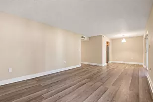 4719 S Texas Ave, Orlando, FL 32839 - Photo 10