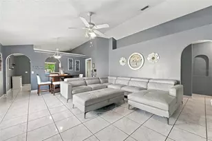 10521 Rocking A Run, Orlando, FL 32825 - Photo 6