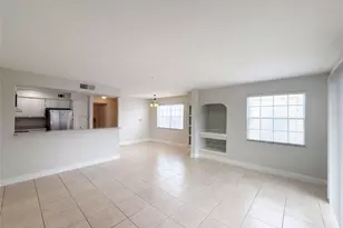 13838 Fairway Island Dr, Orlando, FL 32837 - Photo 2