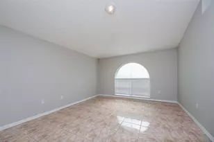 609 Rosaro Ct, Kissimmee, FL 34758 - Photo 8