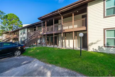 20104 Sandalwood Drive #104, Wildwood, FL 34785 - Photo 4