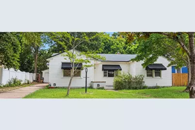 2217 Princeton Court, Orlando, FL 32804 - Photo 2
