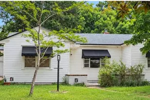 2217 Princeton Ct, Orlando, FL 32804 - Photo 2