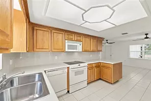 330 Sabinal St, Ocoee, FL 34761 - Photo 8