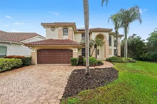 5111 Queen Palm Terrace NE, Saint Petersburg, FL 33703 - Photo 1