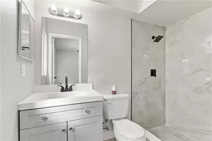 3610 Falling Leaf Ln, Orlando, FL 32810 - Photo 10