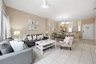 4766 Vero Beach Pl, Kissimmee, FL 34746 - Photo 10