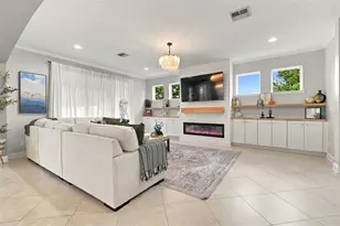 8858 Andreas Ave, Orlando, FL 32832 - Photo 8