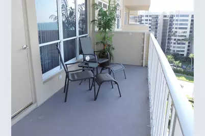 1621 Gulf Boulevard #1106, Clearwater, FL 33767 - Photo 10