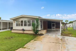 137 Pine Tree Dr, Debary, FL 32713 - Photo 4