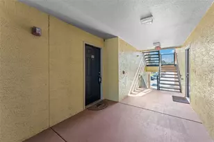 1949 Summer Club Dr, Oviedo, FL 32765 - Photo 2