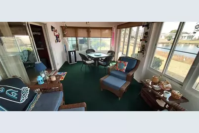 906 Bluewater Drive, Sun City Center, FL 33573 - Photo 16