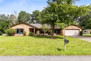 749 Westchester Dr, Deland, FL 32724 - Photo 2