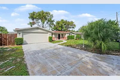 10933 Stamford Drive, Port Richey, FL 34668 - Photo 2