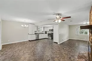 5202 Garner Pl, Seffner, FL 33584 - Photo 6