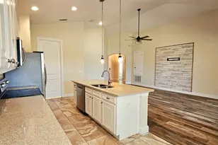 465 Bellissimo Pl, Howey in the Hills, FL 34737 - Photo 32