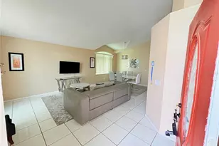 223 Lake Davenport Estates Dr, Davenport, FL 33897 - Photo 4