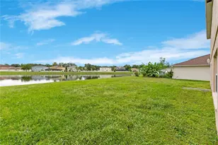 3260 Amberley Park Cir, Kissimmee, FL 34743 - Photo 36