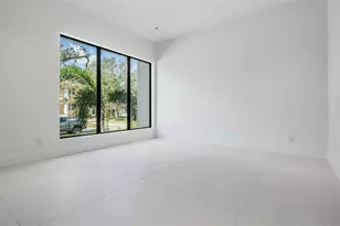 214 S Renellie Dr, Tampa, FL 33609 - Photo 22